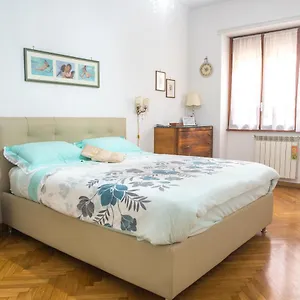 https://petrapapae.it-romehotels.com