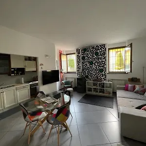 https://la-casa-di-chicco.it-lombardy.com